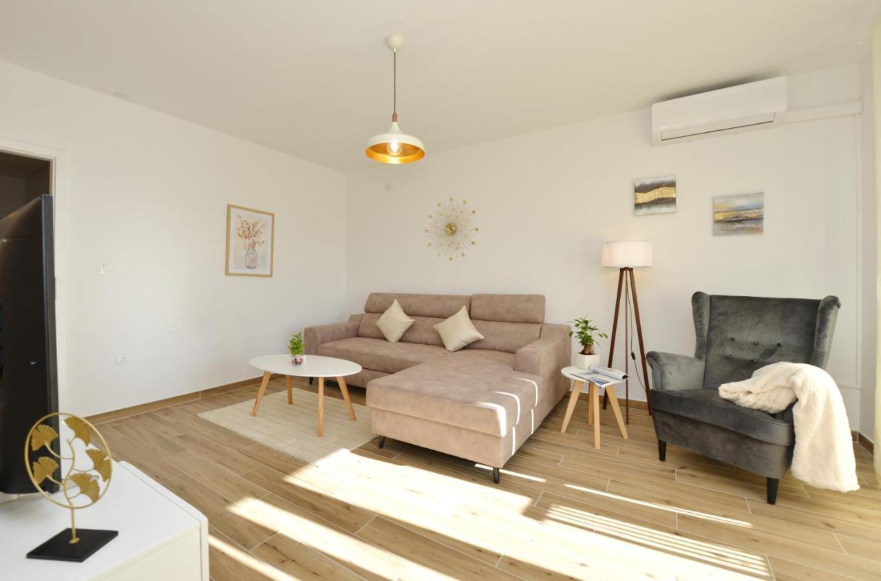 Apartman Lola زادار المظهر الخارجي الصورة