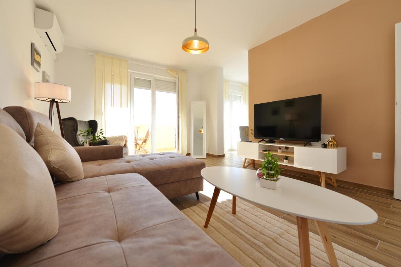 Apartman Lola زادار المظهر الخارجي الصورة